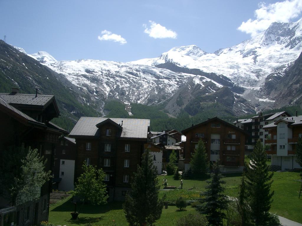 Chalet Sunshine Saas-Fee Habitación foto