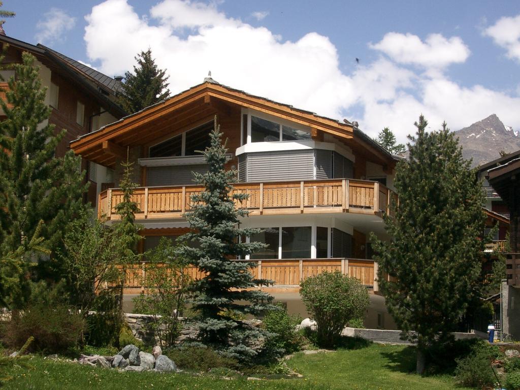Chalet Sunshine Saas-Fee Habitación foto